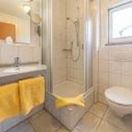 Hotel Viktoria 3*