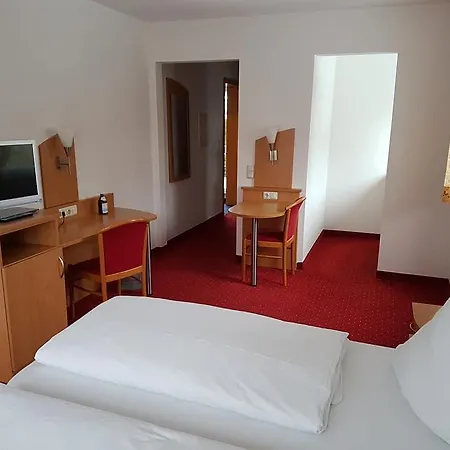 Viktoria Hotel