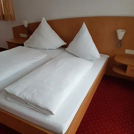 Viktoria Hotel