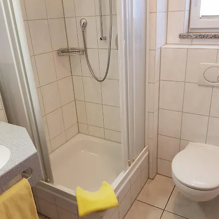 Hotel Viktoria 3*